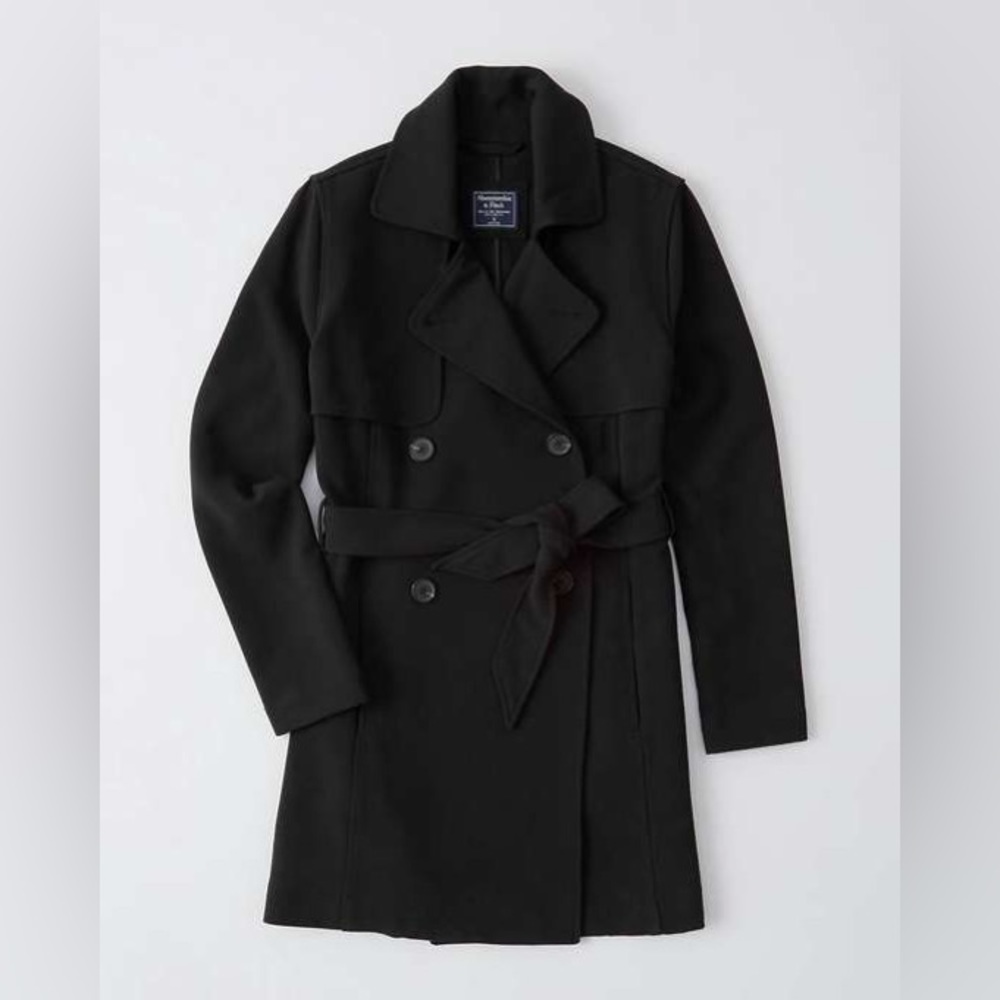 Abercrombie & Fitch Drapey Double Breasted
Trench Coat NWOT